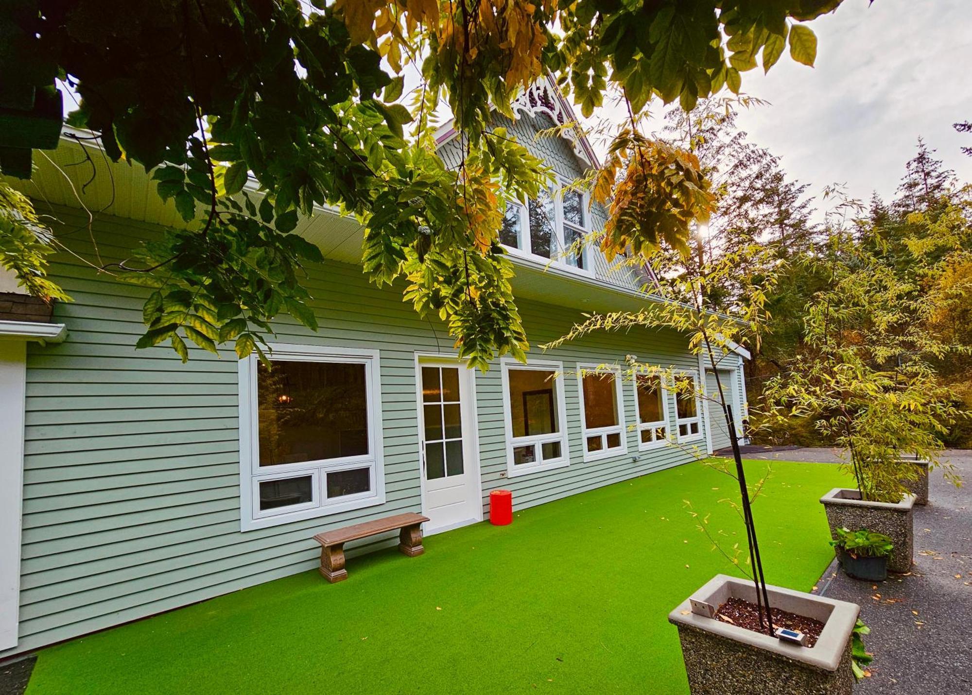 Ocean Mountain Zen Suite Nanoose Bay Exterior photo