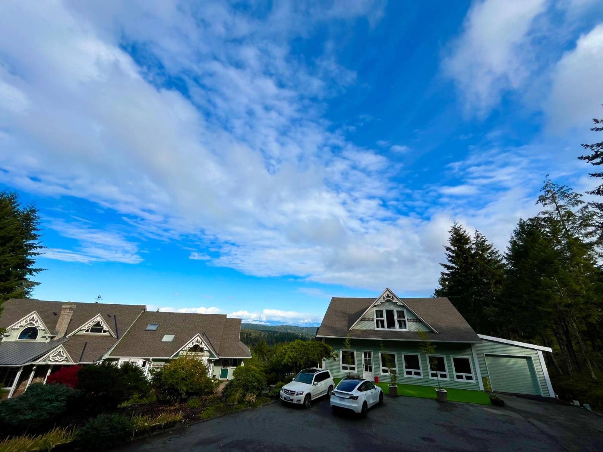 Ocean Mountain Zen Suite Nanoose Bay Exterior photo